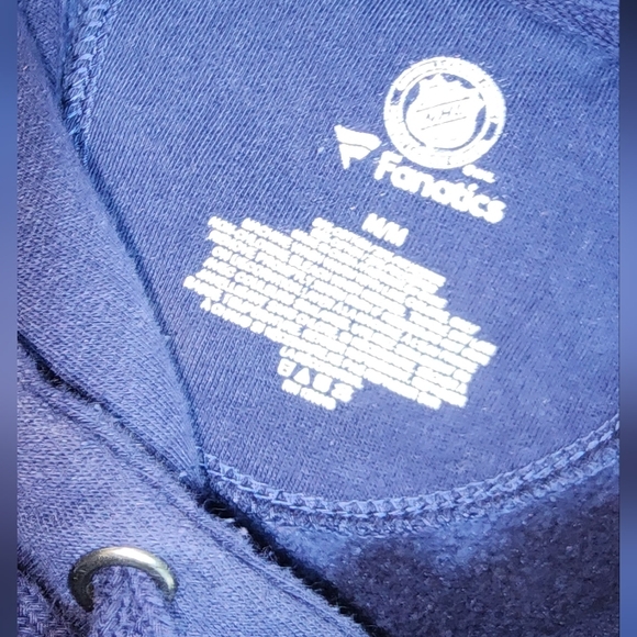 FANATICS EUC SZ MEDIUM WASHINGTON CAPITALS PULLOVER HOODIE SWEATSHIRT - Picture 4 of 7